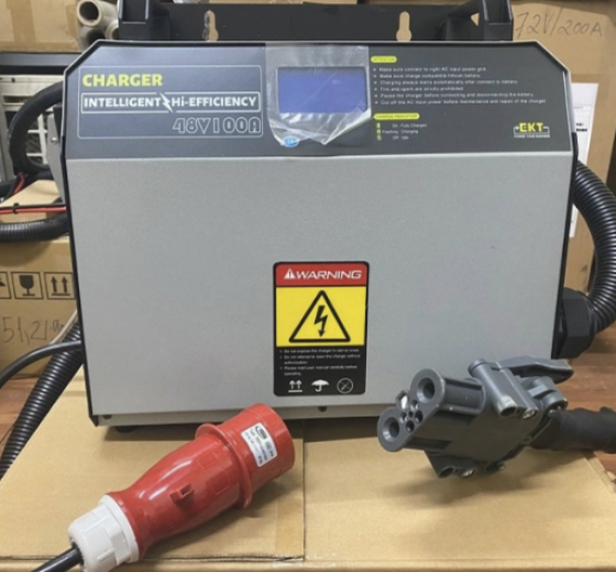 Bộ sạc ắc quy Pin 