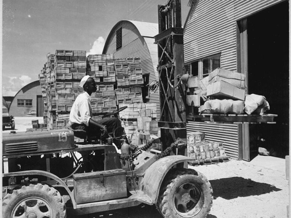 LỊCH SỬ RA ĐỜI VÀ PHÁT TRIỂN CỦA XE NÂNG TRÊN THẾ GIỚI