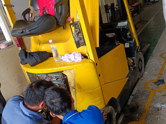 SỬA CHỮA  XE NÂNG Ở BIÊN HÒA ĐỒNG NAI